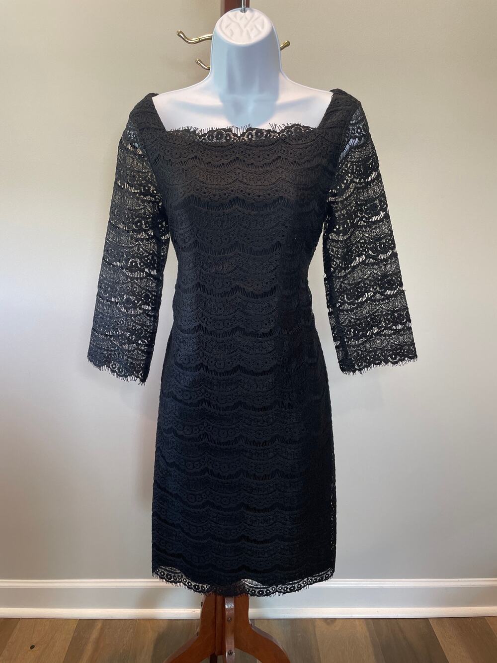 White House Black Market Lace Long‑Sleeve Dress – Size S – Black – Fully Lined